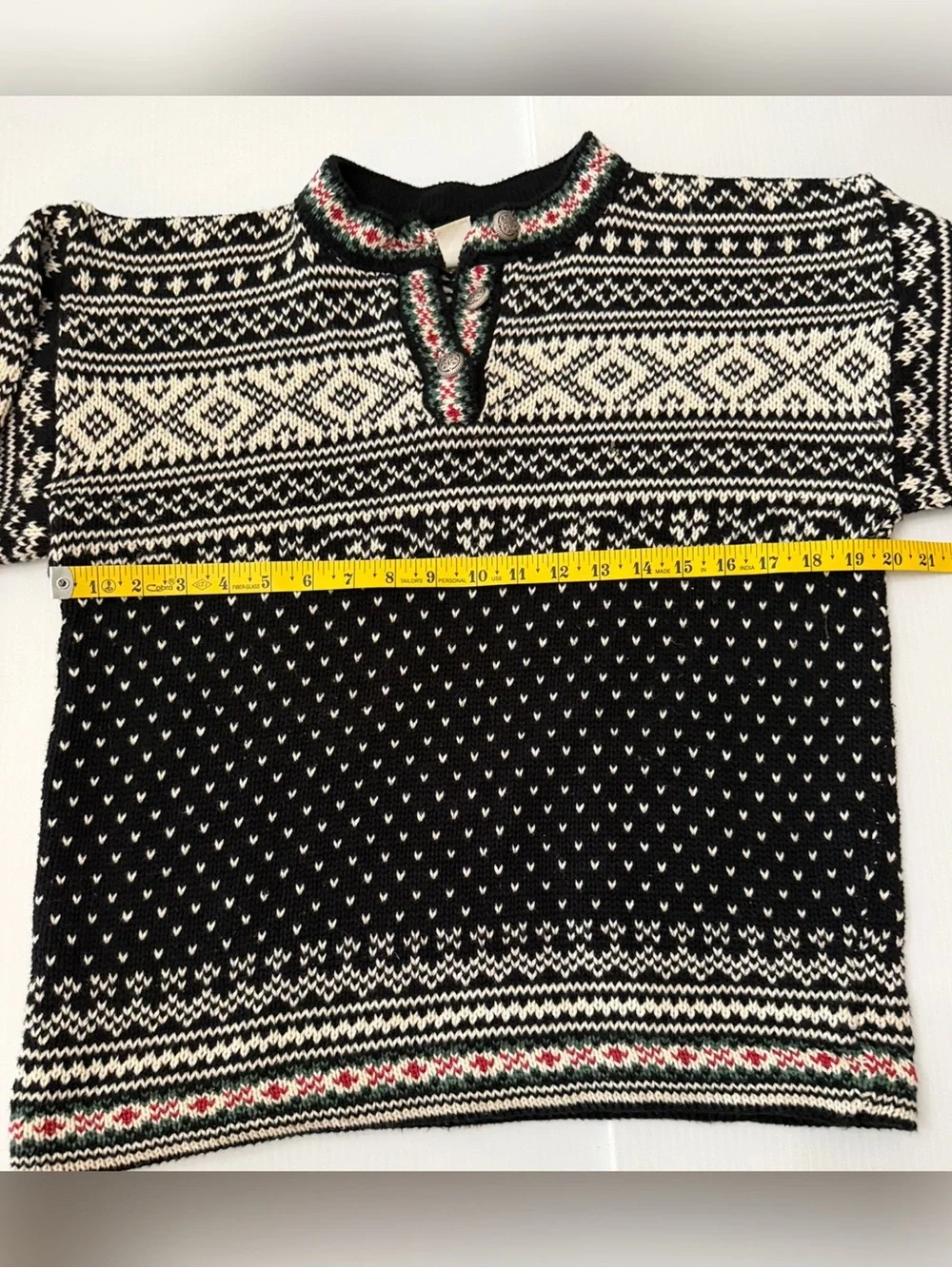 Vintage LL Bean Black and White Nordic-style Henley Sweater - S